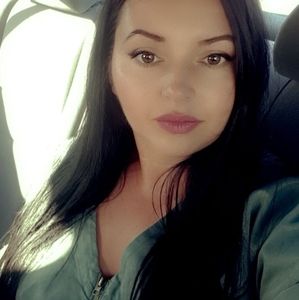 Meet your Posher, Sonia